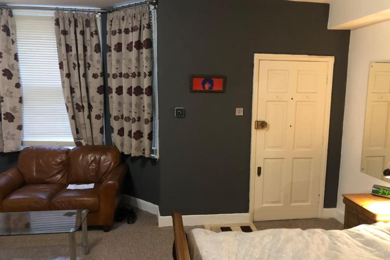لندن Comfortable And Cosy Studio In Chelsea المظهر الخارجي الصورة